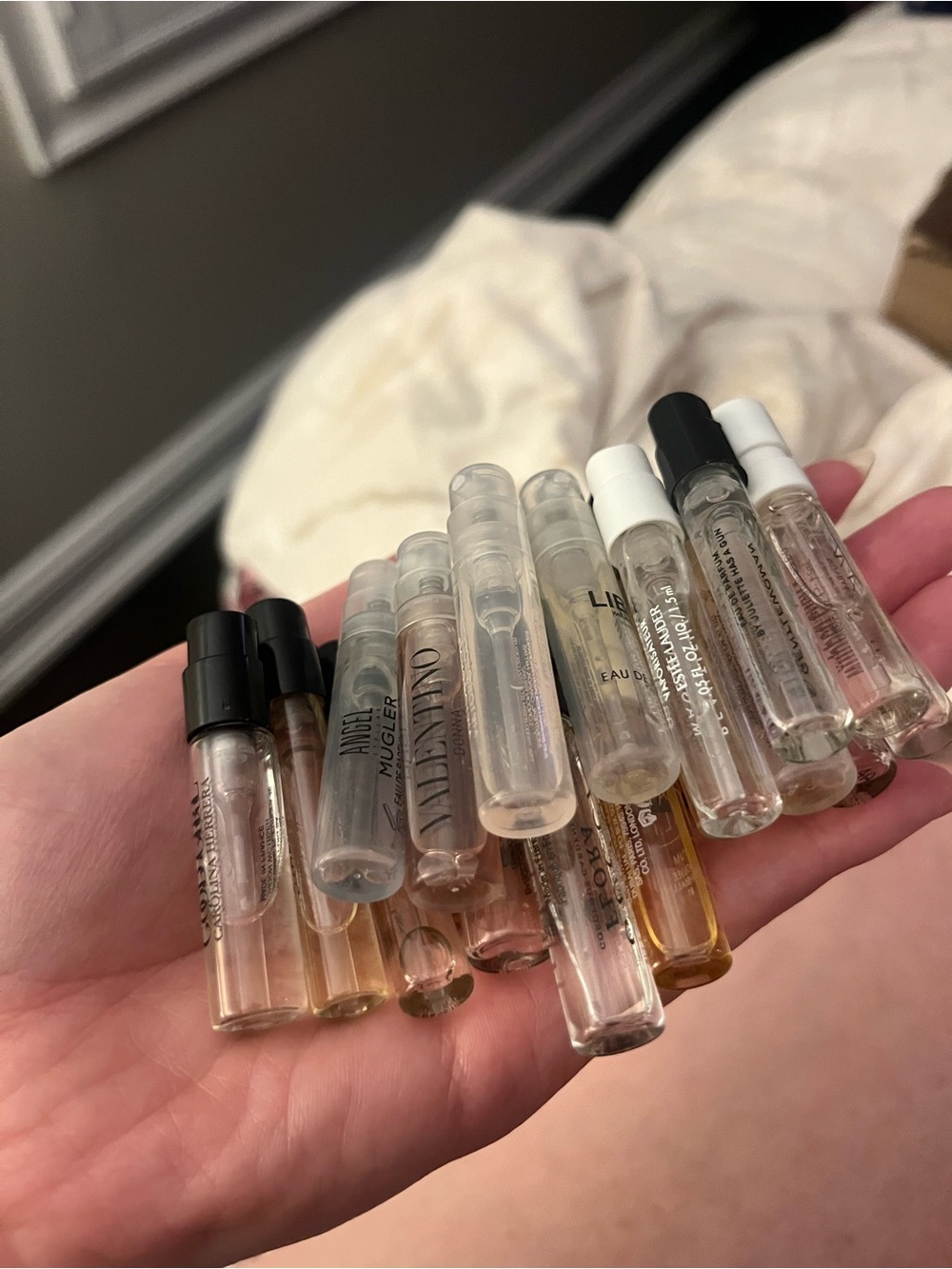 Mini Fragrance Spray Set - Picture 2 of 5